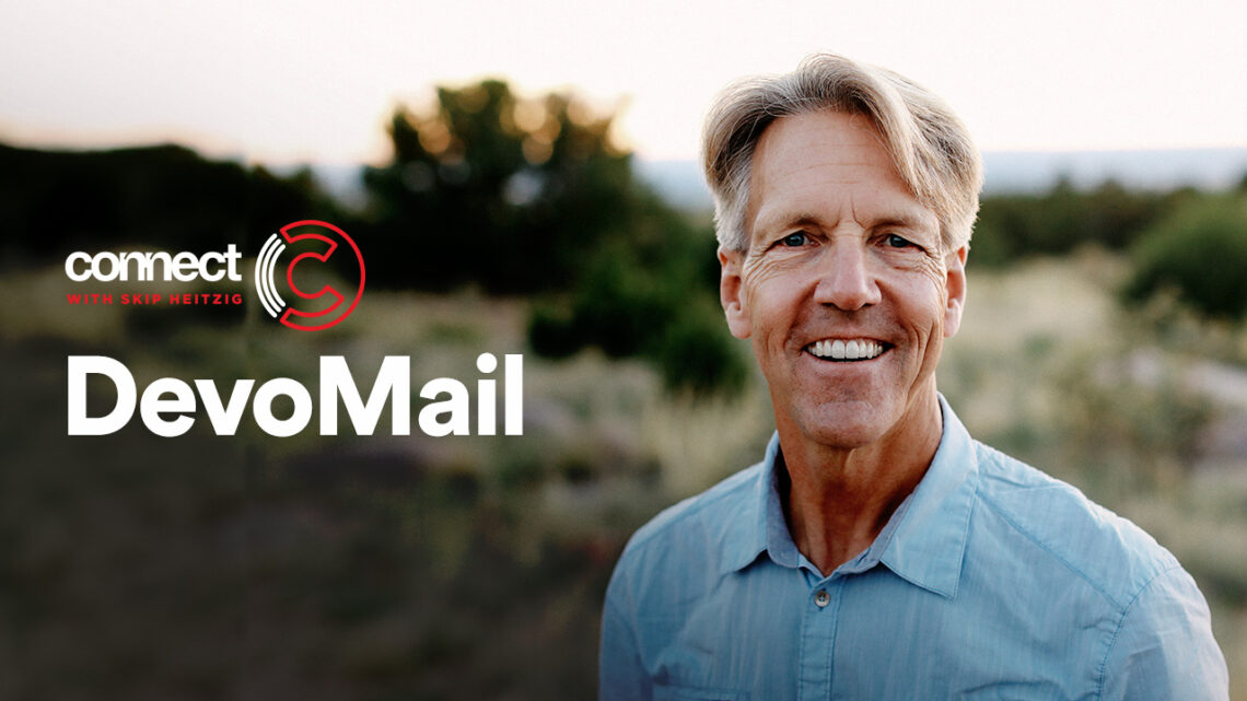 CwS-Eblast-DevoMail-Hero-202508-Summer-1