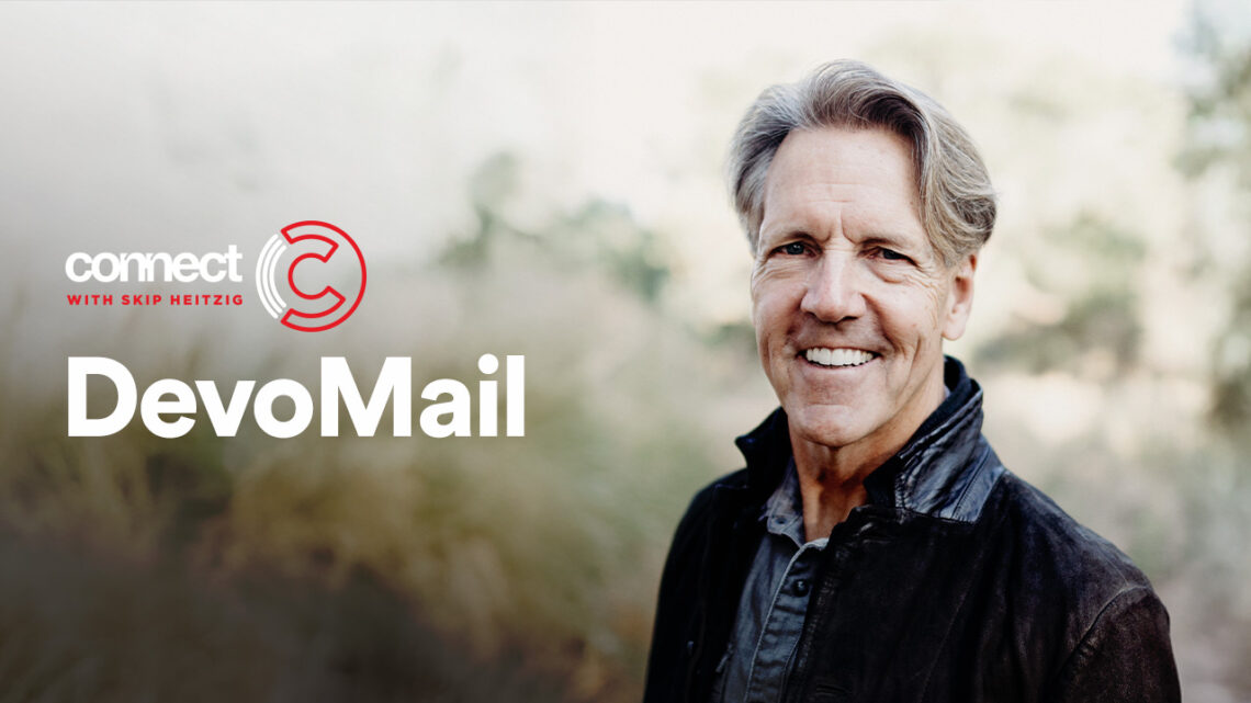 CwS-Eblast-DevoMail-Hero-202508-Summer-5