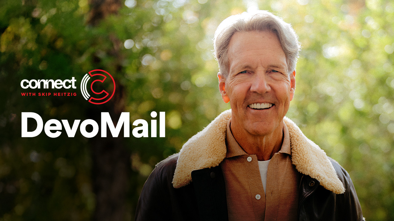 CwS-Eblast-DevoMail-Hero-202508-Winter-5