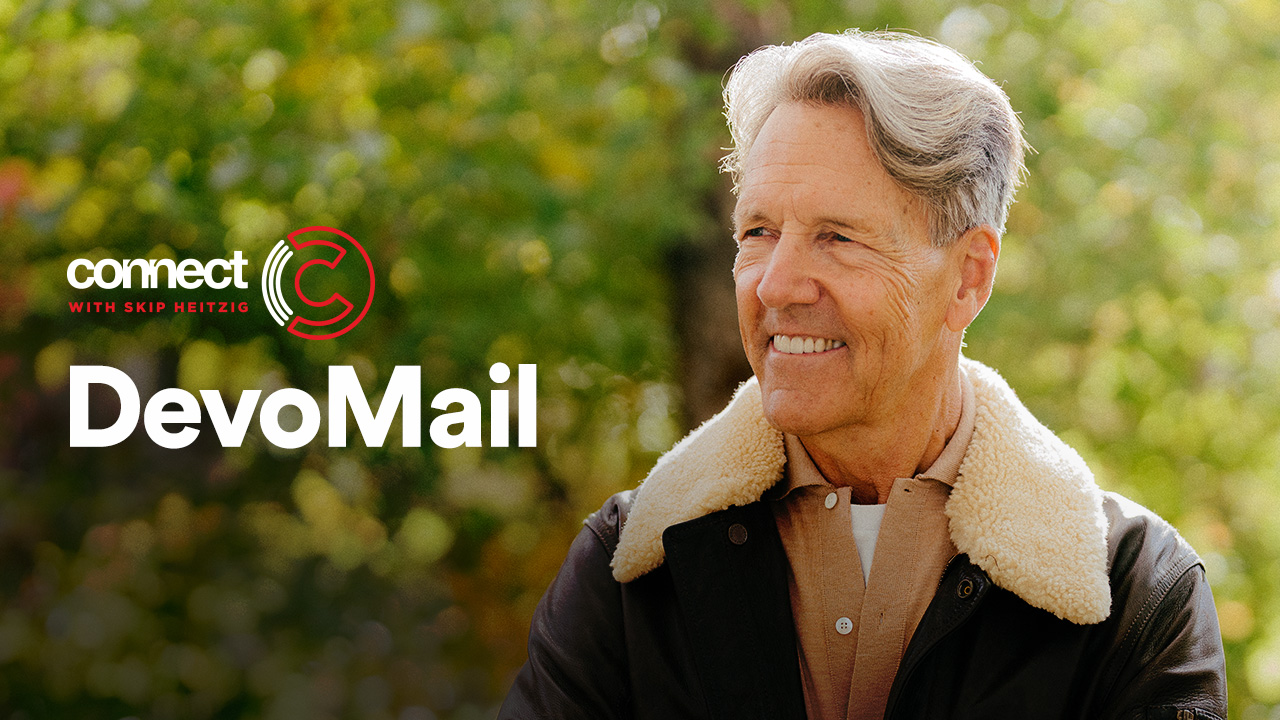 CwS-Eblast-DevoMail-Hero-202508-Winter-6