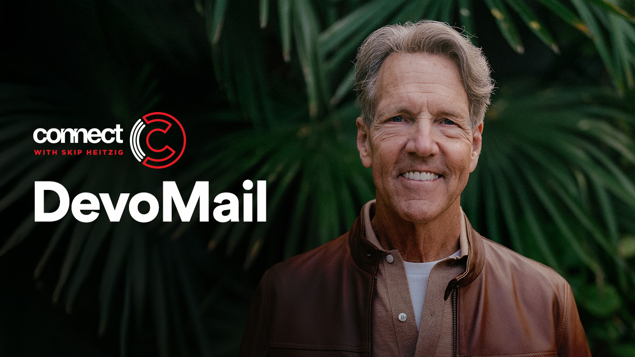 CwS-Eblast-DevoMail-Hero-202508-Winter-8