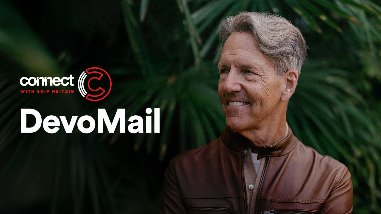 CwS-Eblast-DevoMail-Hero-202508-Winter-9